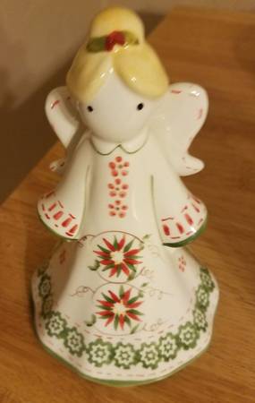 Old World Poinsettia Bell