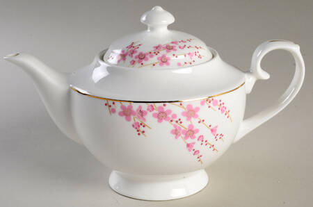 Sakura Petals Teapot & Lid
