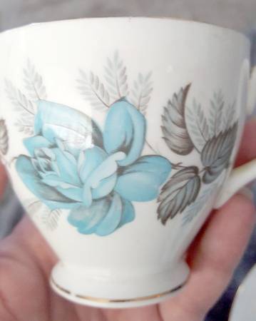 878 Footed Cup