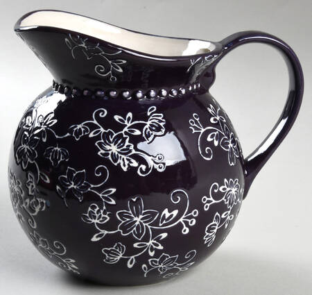Floral Lace Eggplant 28 Oz Pitcher