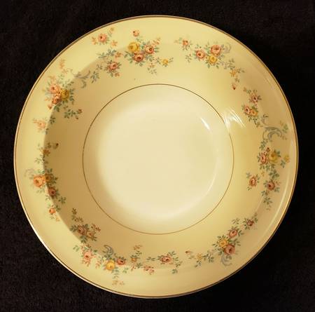 1785 9" Round Vegetable Bowl