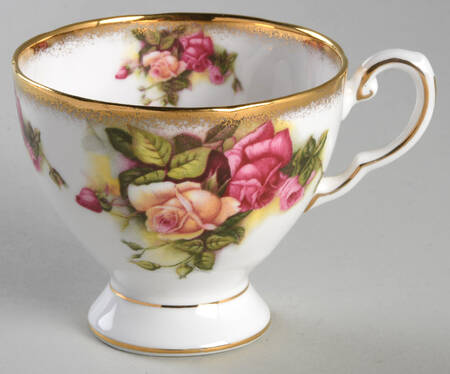 Victoria Rose-Brushed Gold Footed Cup