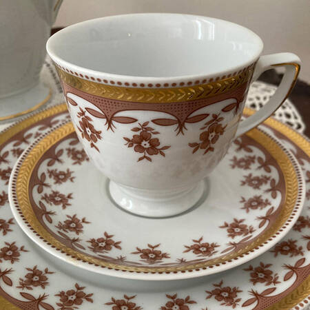 TIR893 Footed Cup & Saucer Set