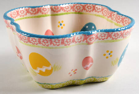 Egghunt 7" 1.5 Qt Square Bowl