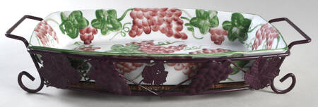 TEQ6 13" Rectangular Baker w/Metal Stand & Wicker Trive