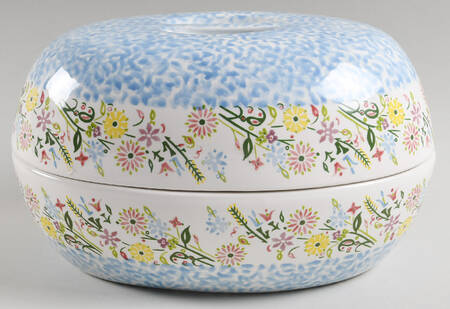 Bouquet Blue 2 Quart Oval Covered Casserole