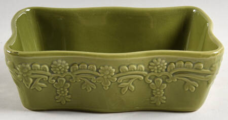 Country Lace Green 8" Rectangular Baker