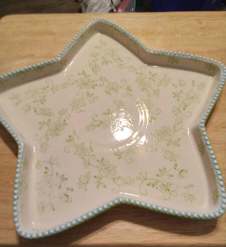 Floral Lace-Lime Green Star Shape Tray for Divided Star Tray Set