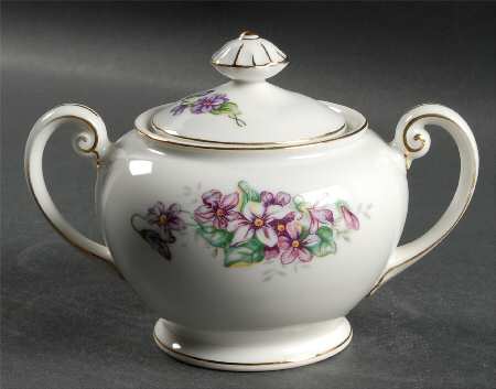 Delicado Sugar Bowl & Lid