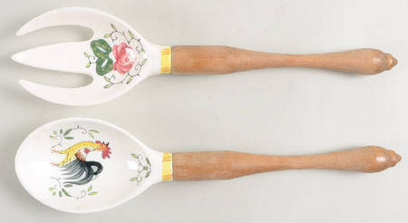 Early Provincial 2-Piece Wood/Ceramic Salad Set