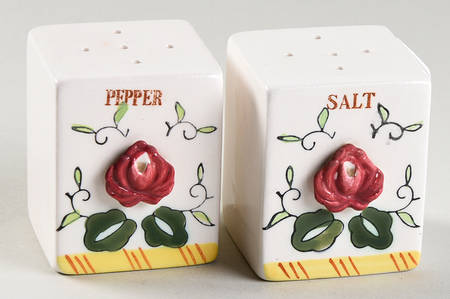 Early Provincial Cube Salt & Pepper Set