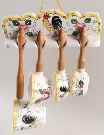 Early Provincial Measuring Cup Set & Rack