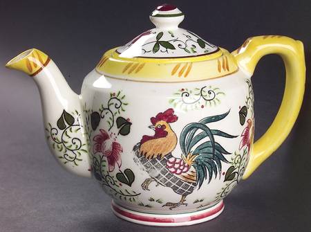 Early Provincial Mini Teapot & Lid