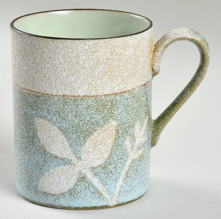 Medallion Mug