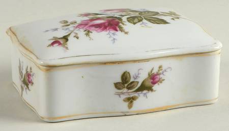 Moss Rose Cigarette Box & Lid