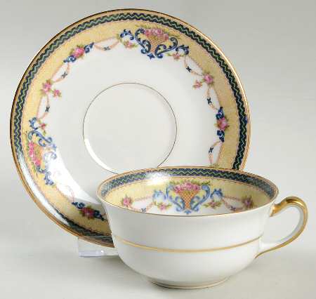 Orleans Flat Cup & Saucer Set