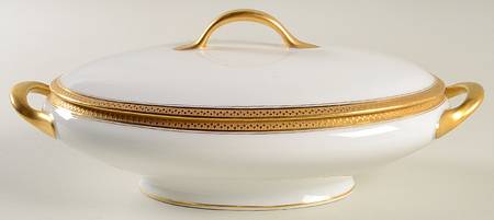 UNC1 Oval Covered Vegetable
