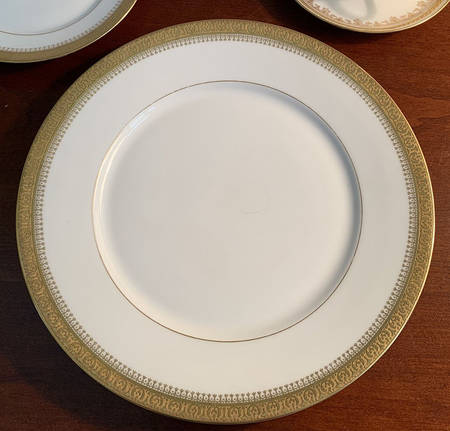 UNC3 Dinner Plate