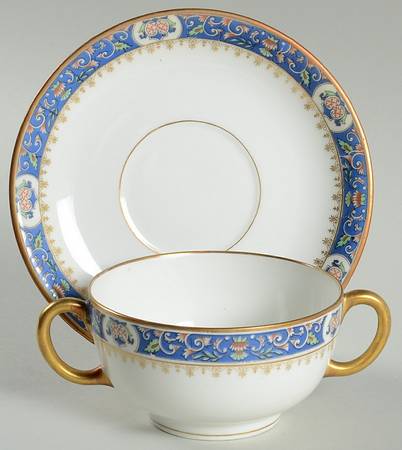 UNC4 Flat Bouillon Cup & Saucer