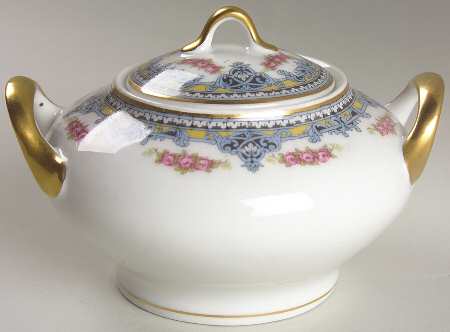 UNC8 Sugar Bowl & Lid