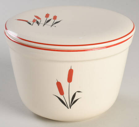 Cattail (Camwood) Medium Refrigerator Jar & Lid