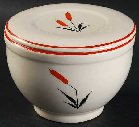 Cattail (Camwood) Small Refrigerator Jar & Lid
