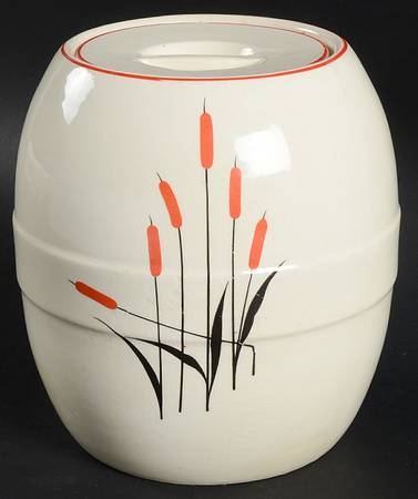 Cattail (Camwood) Cracker Jar & Lid