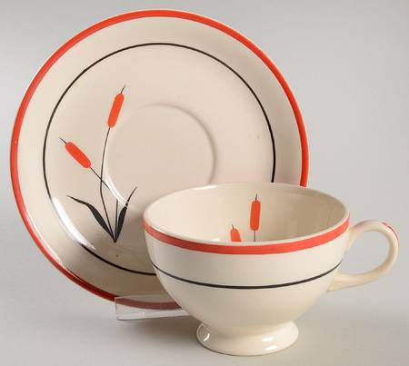 Cattail (Camwood) Footed Cup & Saucer Set