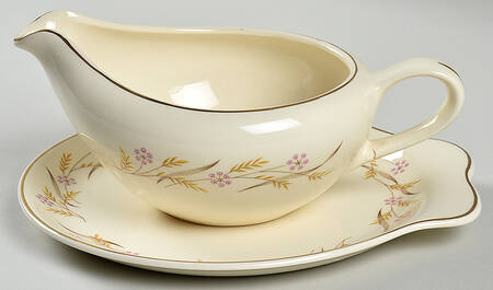 Harvest Round Gravy Boat & Underplate