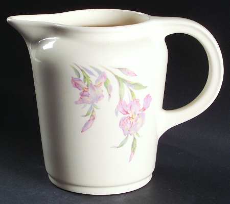 Iris 32 Oz Pitcher
