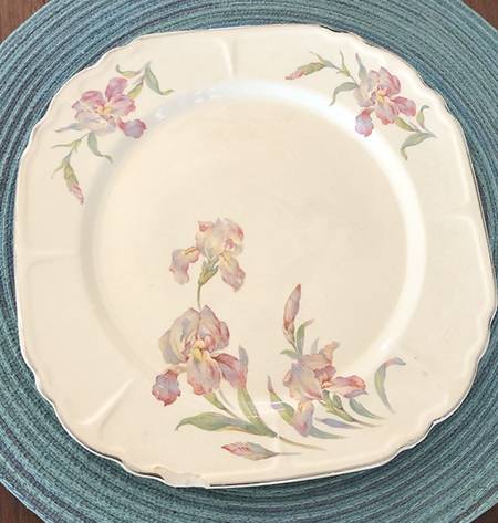 Iris Square Salad Plate