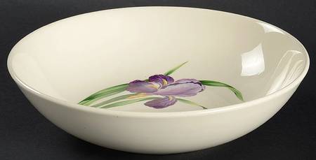 Iris 9" Round Vegetable Bowl