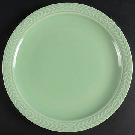 Laurella Green Luncheon Plate