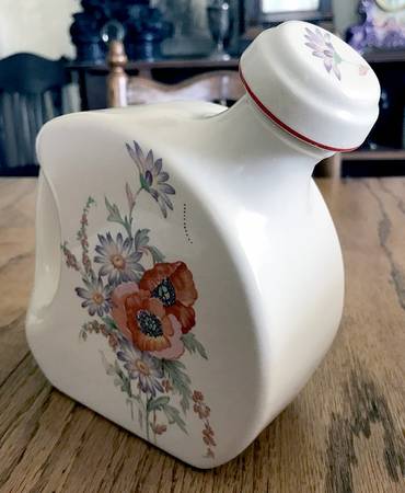Poppy 32 Oz Canteen Jug with Stopper