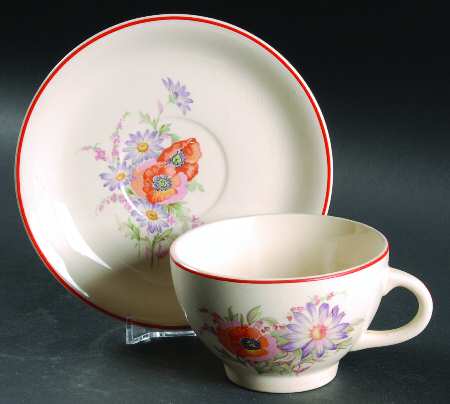 Poppy Flat Cup & Saucer Set