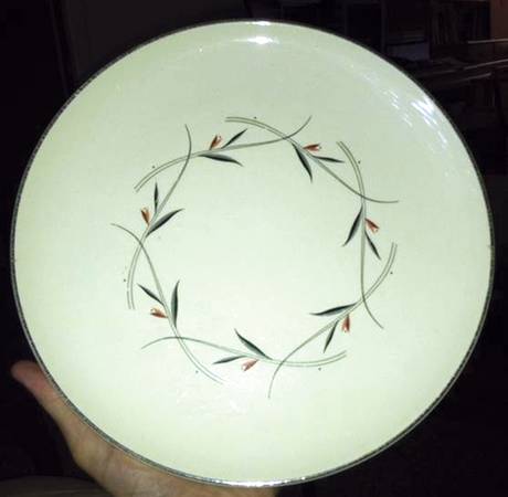 UNI38 Dinner Plate