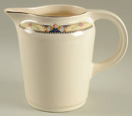 UNI5 32 Oz Pitcher