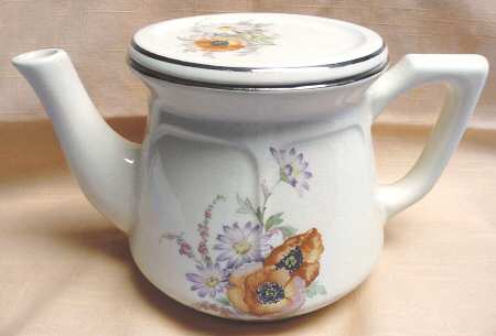 UNI62 Teapot & Lid