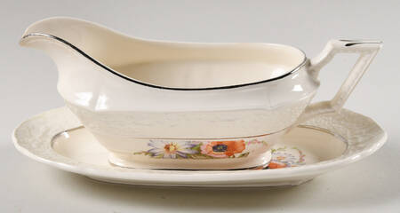 UNI66 Gravy Boat & Underplate