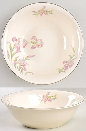 Iris 8" Round Vegetable Bowl