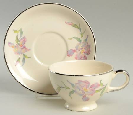 Iris Footed Cup & Saucer Set