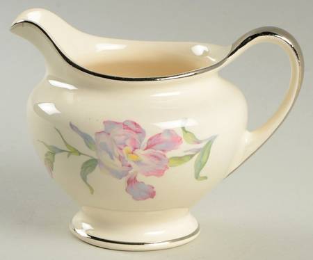 Iris Creamer