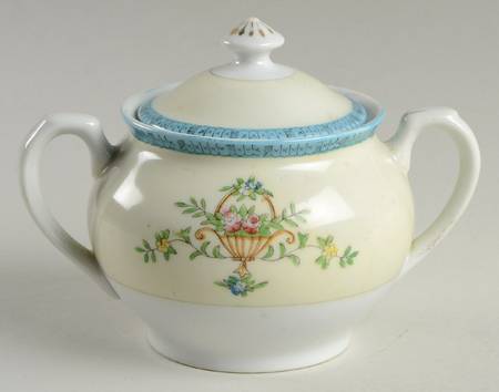 UCA13 Sugar Bowl & Lid