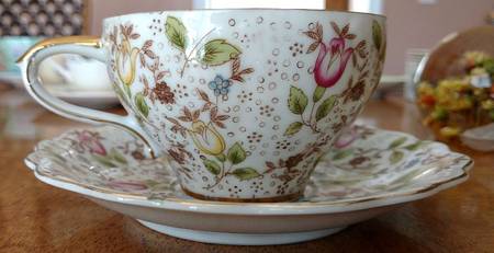 UCA16 Flat Cup & Saucer Set