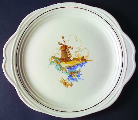 UNI87 Handled Cake Plate