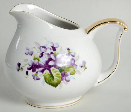 UCA19 Creamer