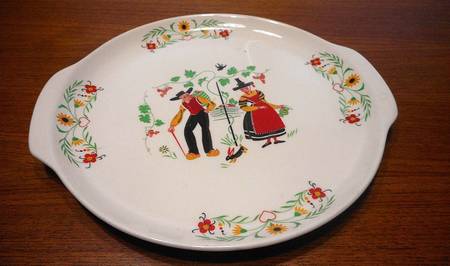 UNI112 Handled Cake Plate
