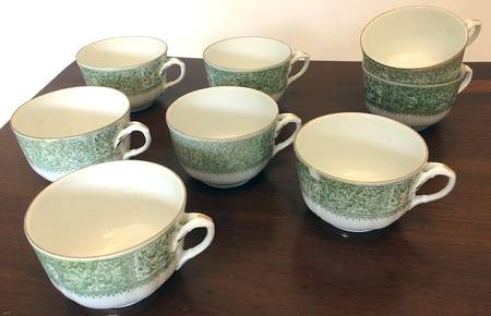 1099 Green Flat Cup