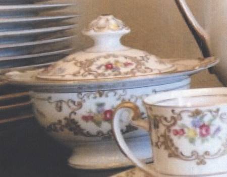 Dresden Sugar Bowl & Lid