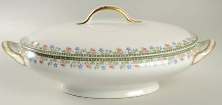 UNC125 Oval Covered Vegetable
